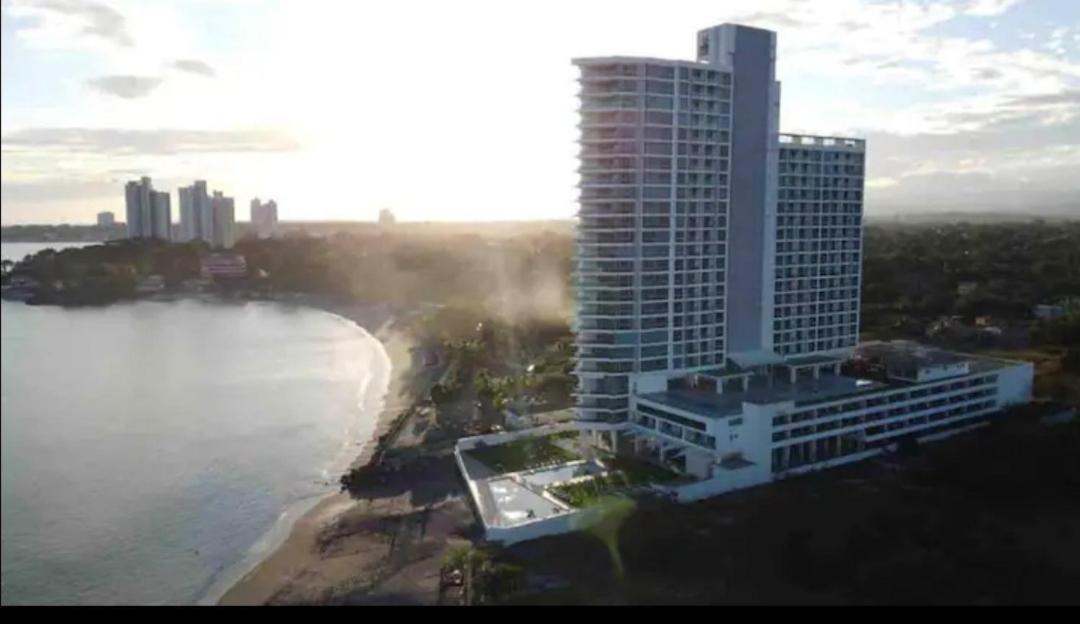 Apto De Playa Con Hermosa Vista Frente Al Mar Apartment Nueva Gorgona Exterior photo